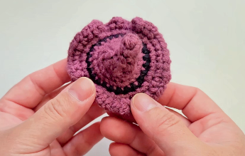 Crochet tutorial step